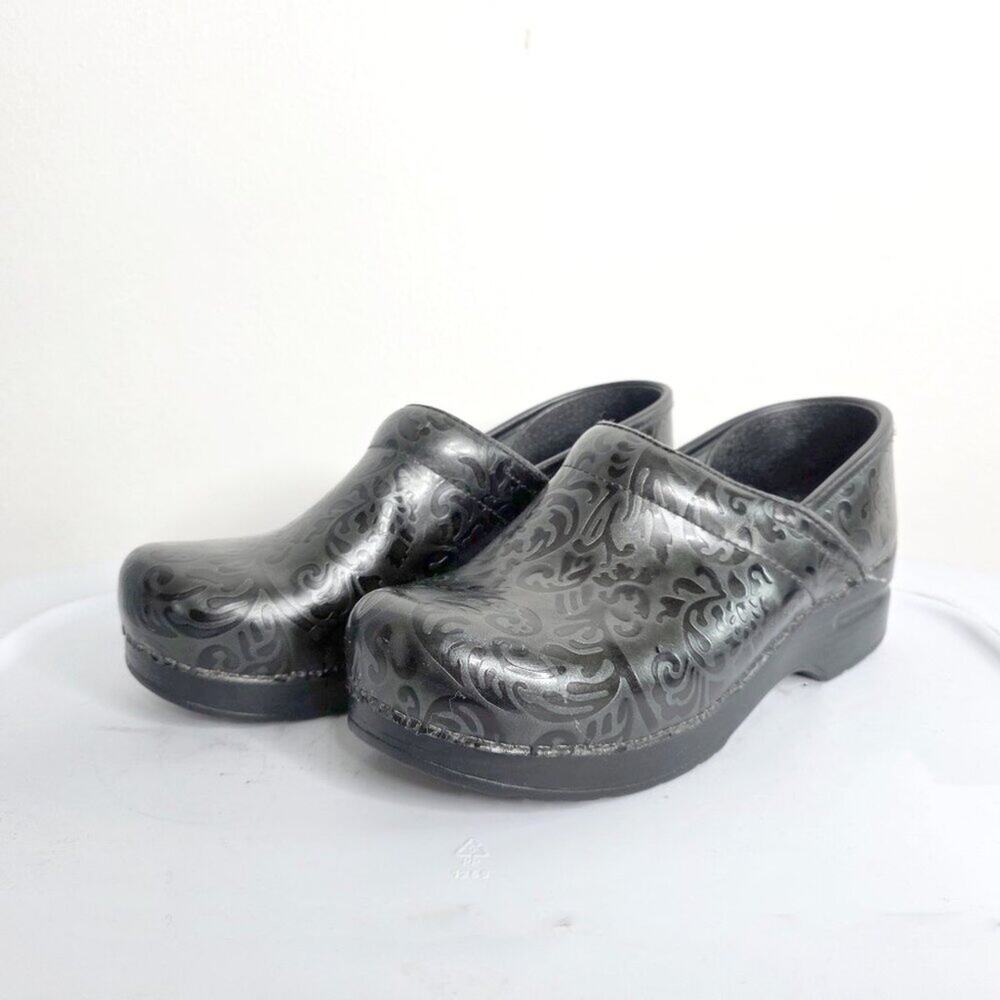 Dansko Professional Black Embossed Paisley Leather Clogs Comfortable Work Shoes